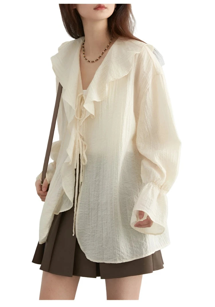 Stylish Ruffled Edged V-Neck Women's Summer Shirt