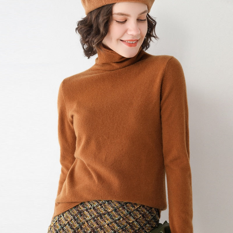 100 % Pure Wool High-Necked Sweater