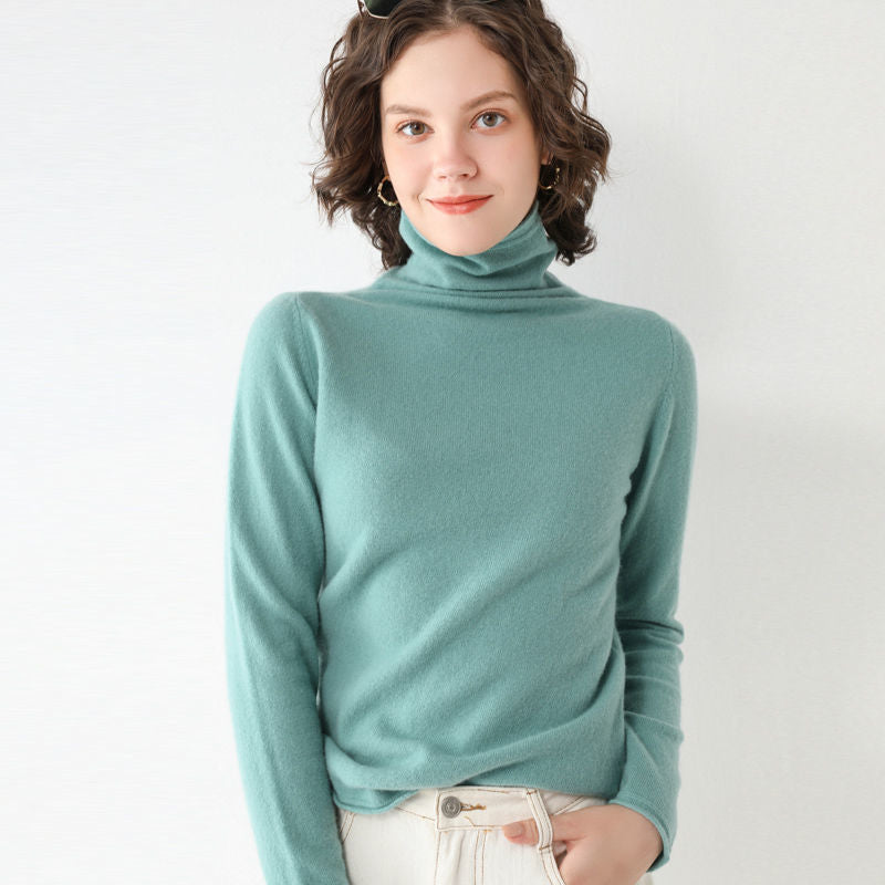 100 % Pure Wool High-Necked Sweater