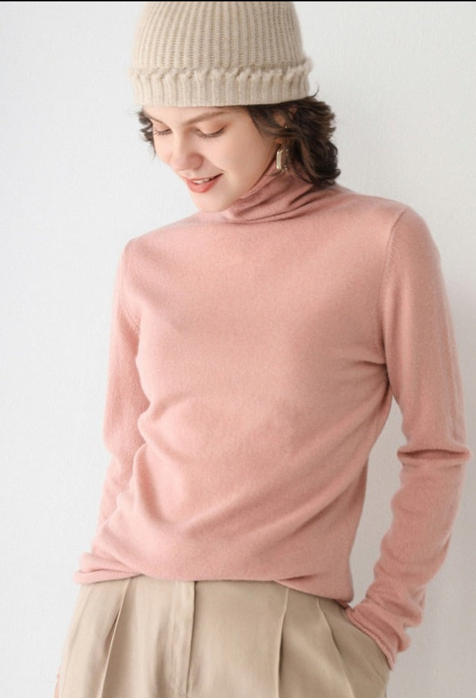 100 % Pure Wool High-Necked Sweater