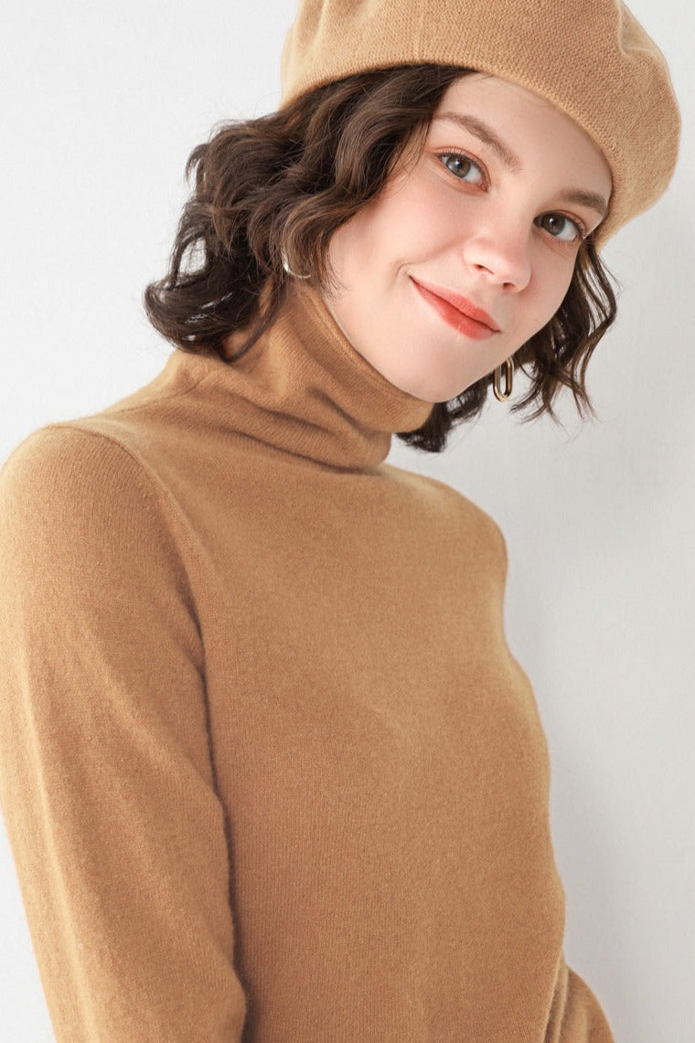100 % Pure Wool High-Necked Sweater